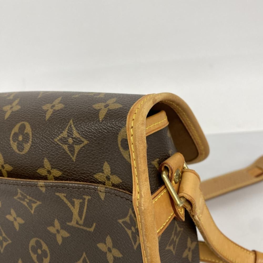 Louis Vuitton Sologne