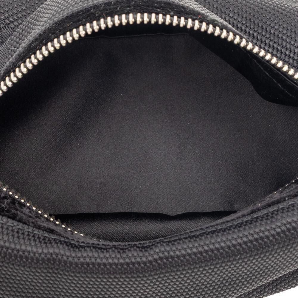 Yves Saint Laurent Shoulder Bag