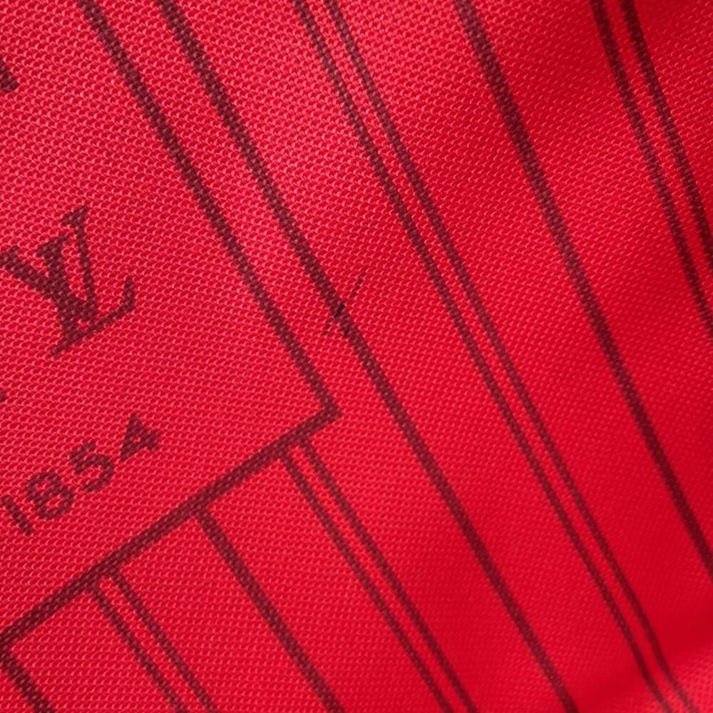 Louis Vuitton Neverfull