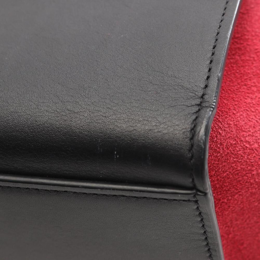 C&eacute;line Trapeze