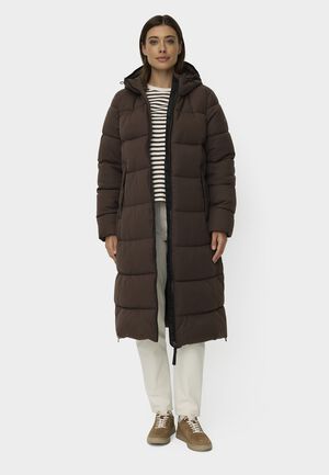 Coats