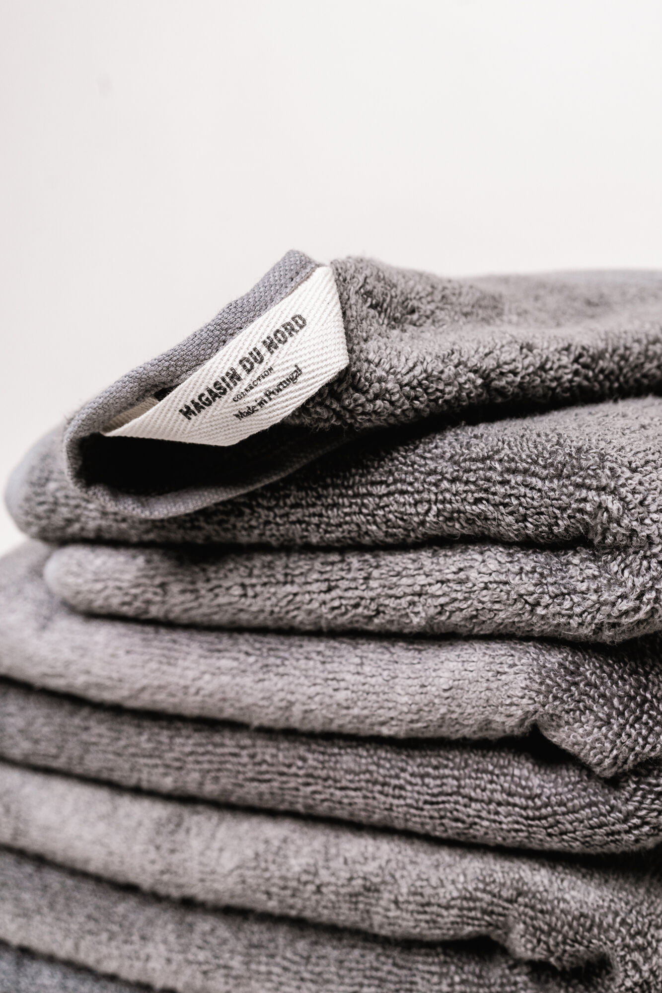 Hotel & spa steeple gray 30x30 cm