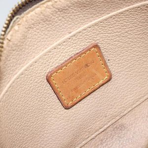Louis Vuitton Pouch