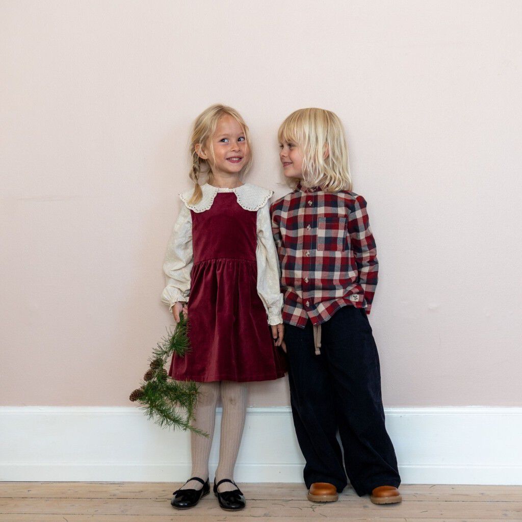 Lang&aelig;rmet T-shirt Flora