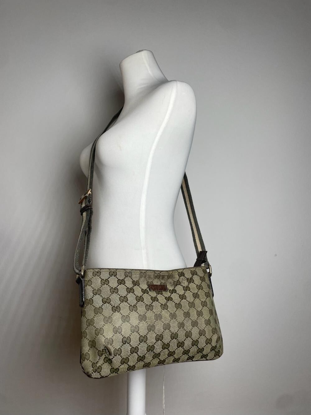 Gucci Shoulder Bag