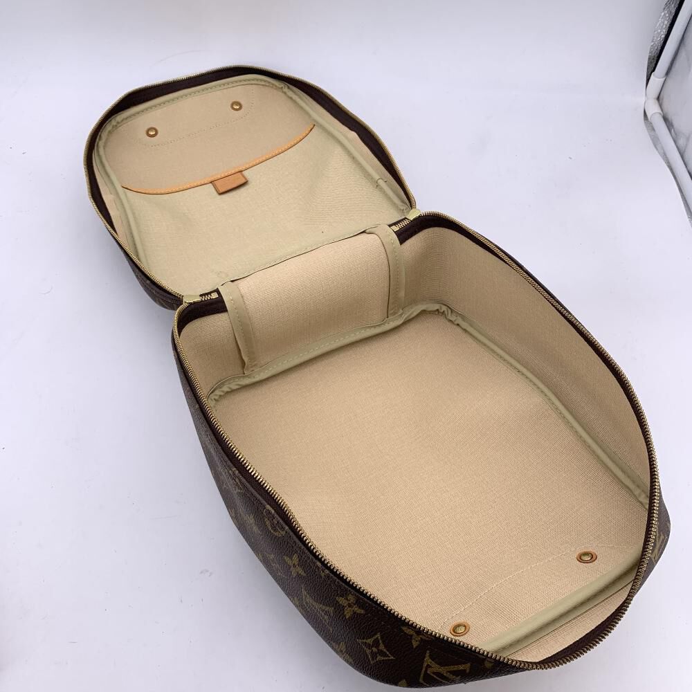 Louis Vuitton Excursion