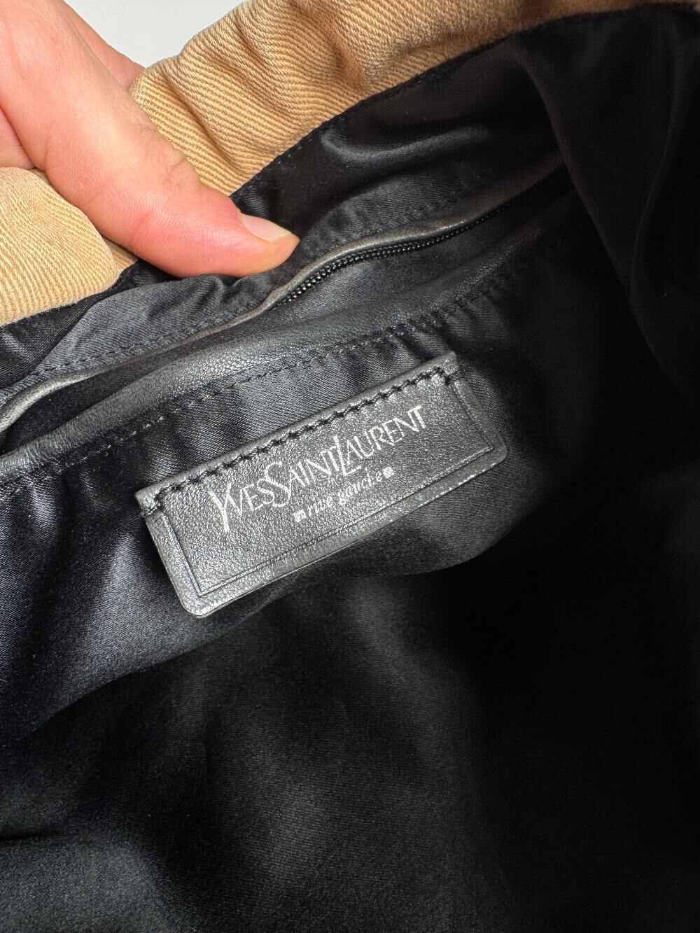 Yves Saint Laurent Handbag