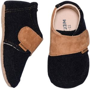 Cosy wool slippers