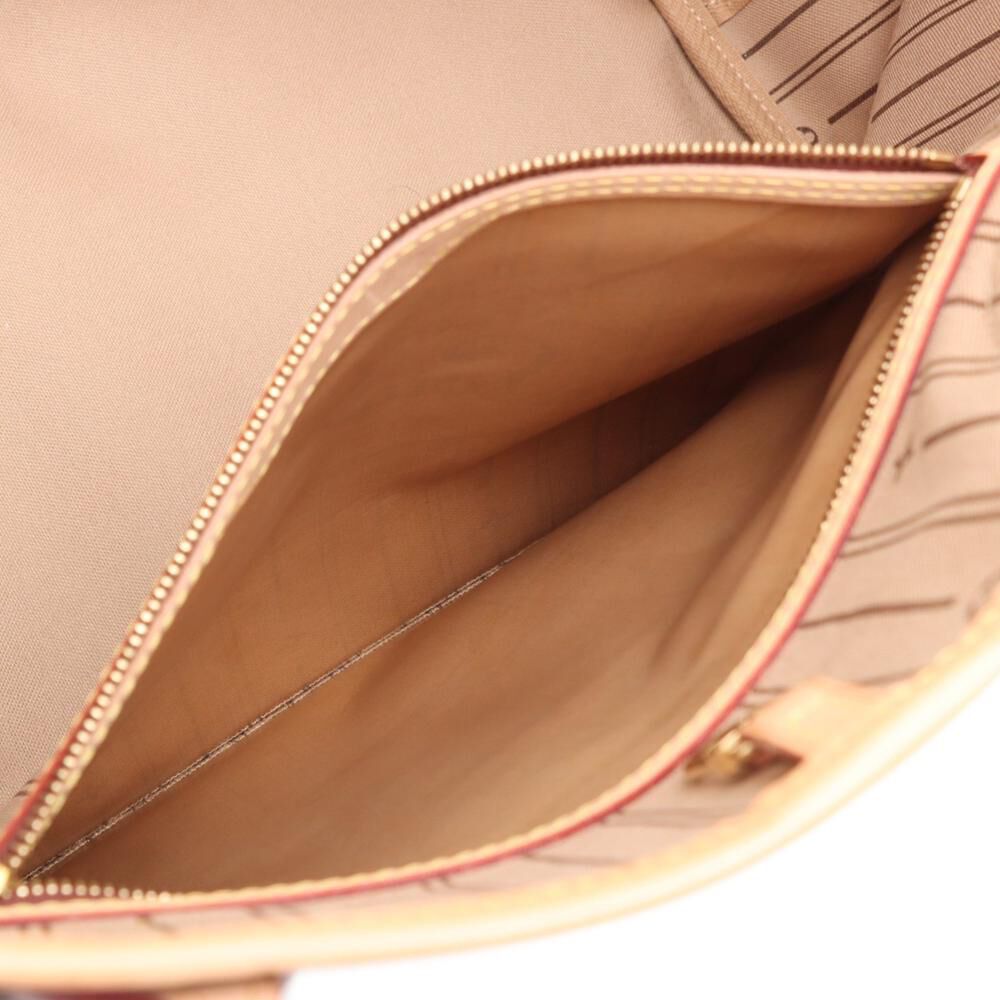 Louis Vuitton Neverfull
