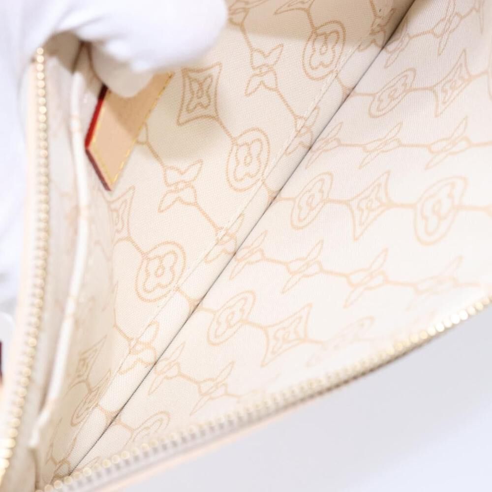 Louis Vuitton Neverfull