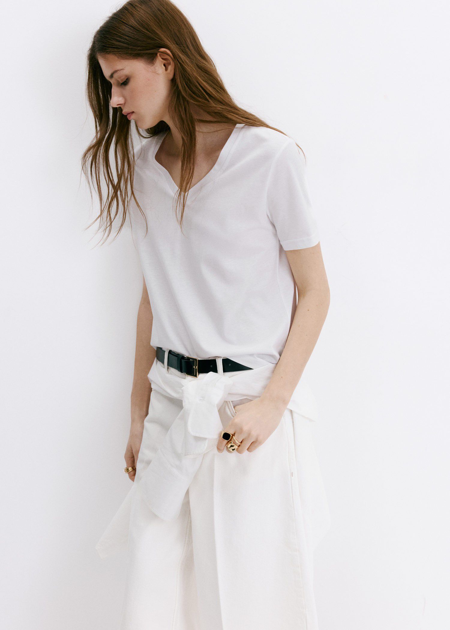 V-neck cotton T-shirt