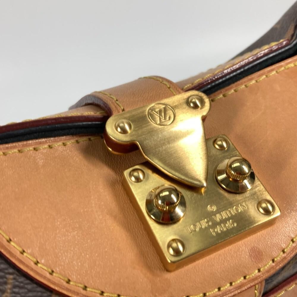 Louis Vuitton Bucket Bag