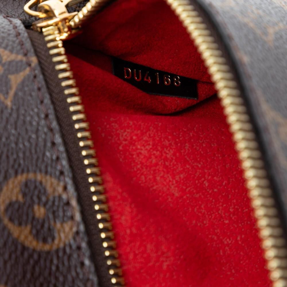 Louis Vuitton Pochette M&eacute;tis