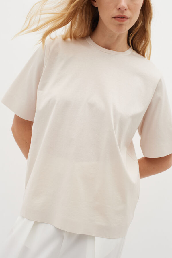 LuxeIW Base Tee