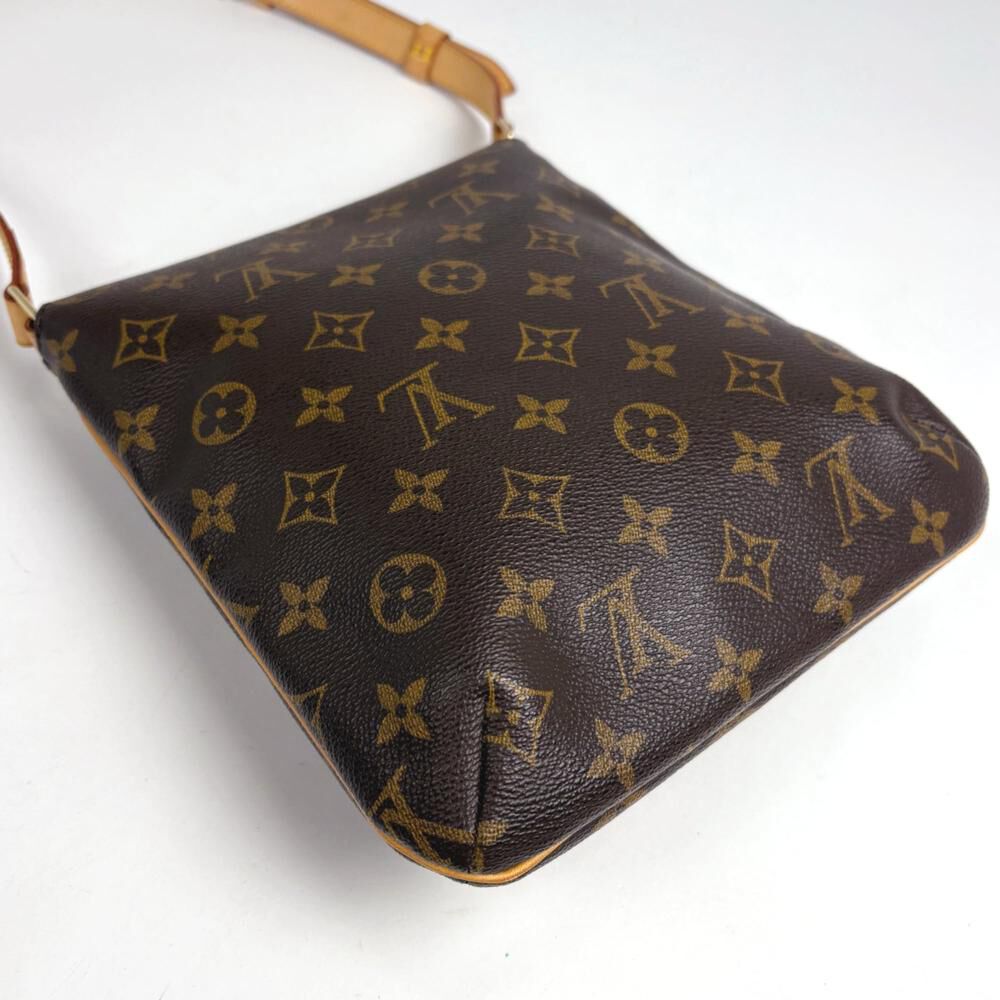 Louis Vuitton Musette Salsa
