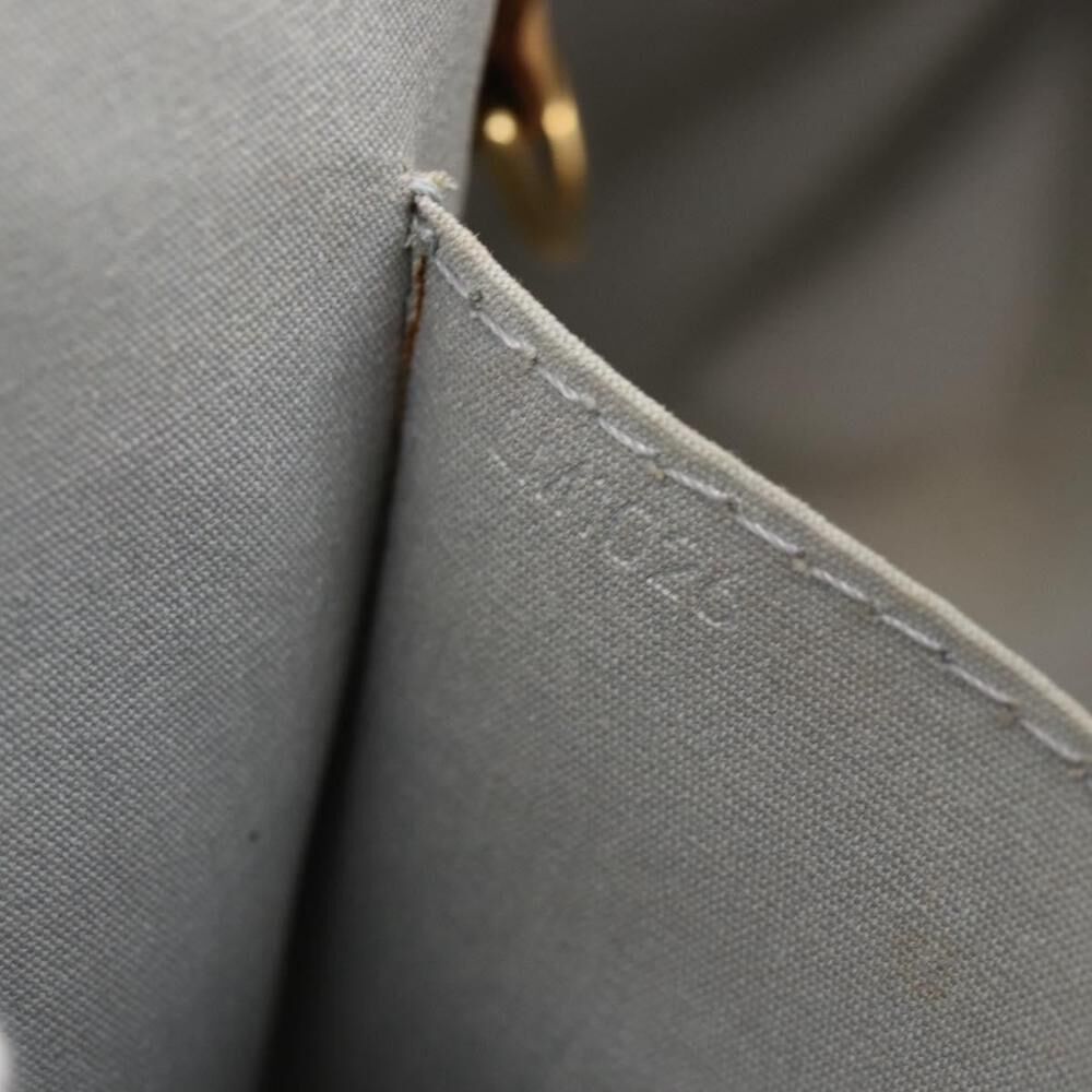 Louis Vuitton Roxbury Drive