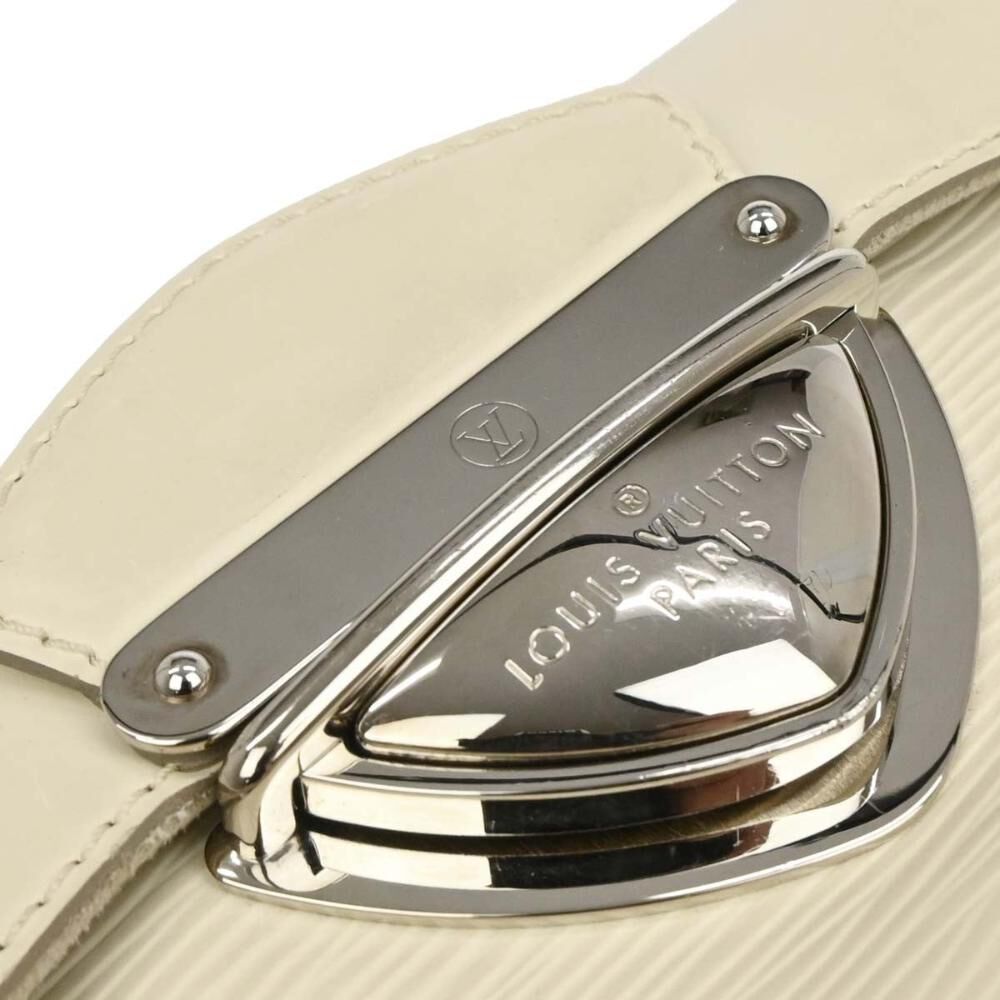 Louis Vuitton Montaigne