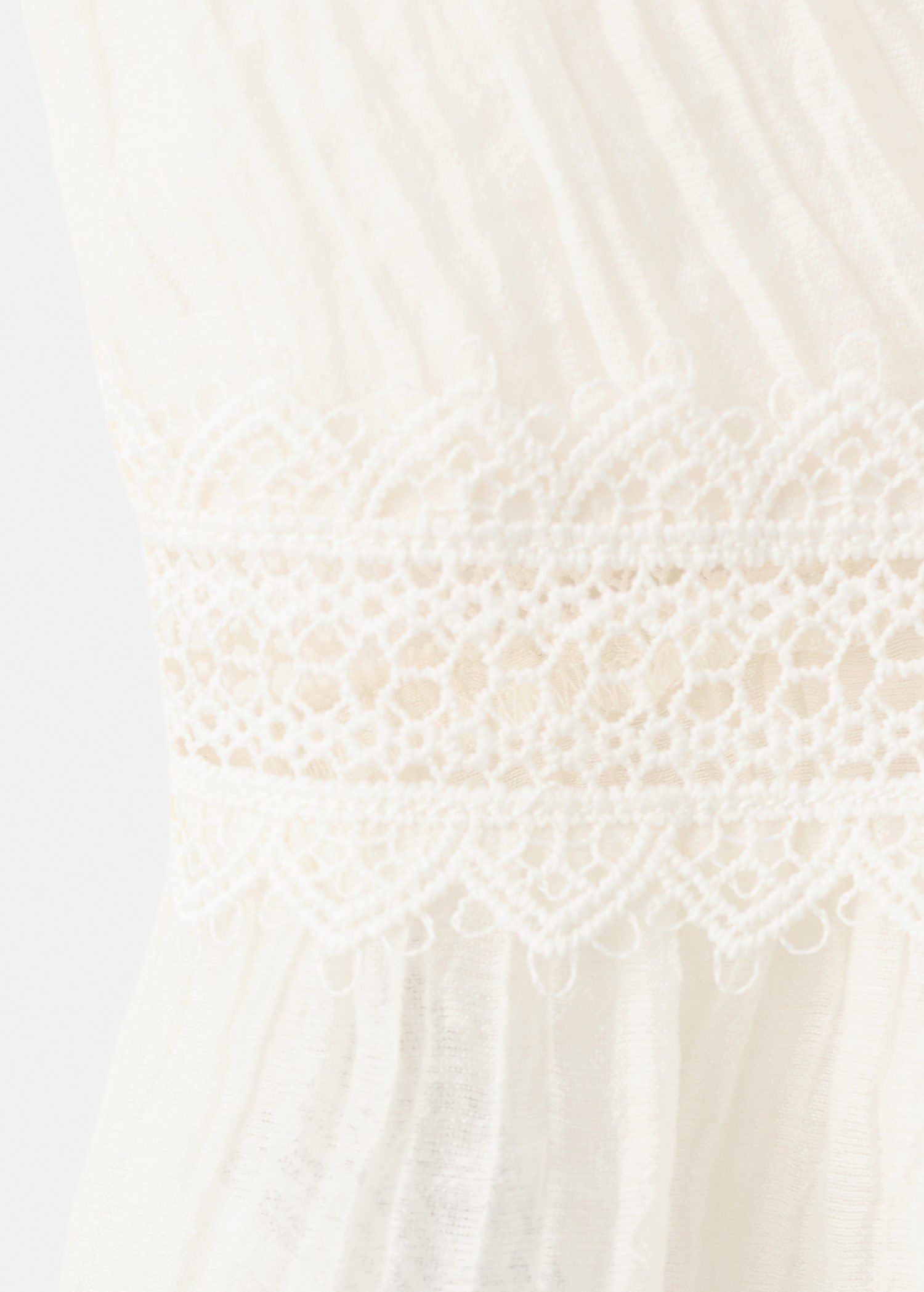 Lyocell top with contrasting trim