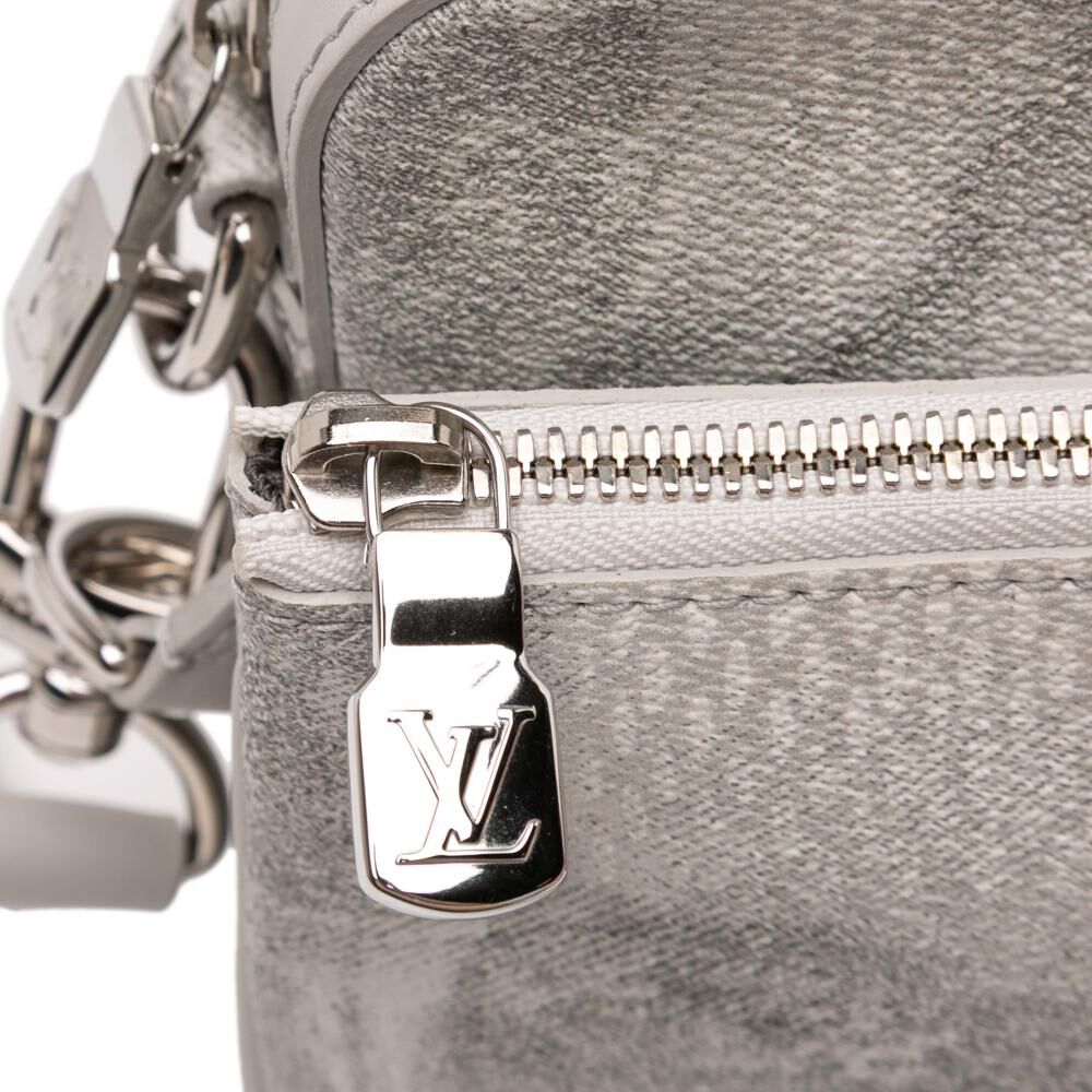 Louis Vuitton Messenger