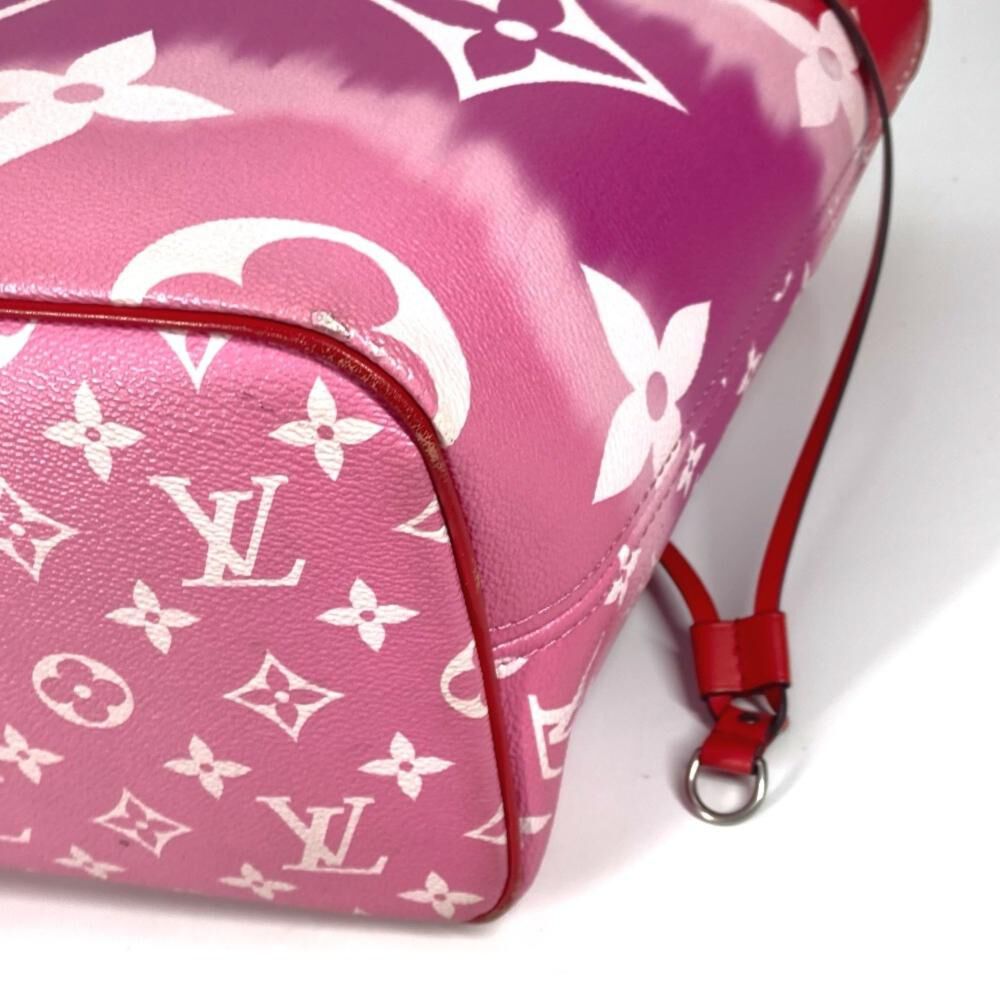 Louis Vuitton Neverfull