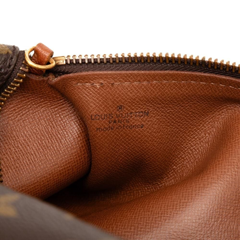 Louis Vuitton Papillon