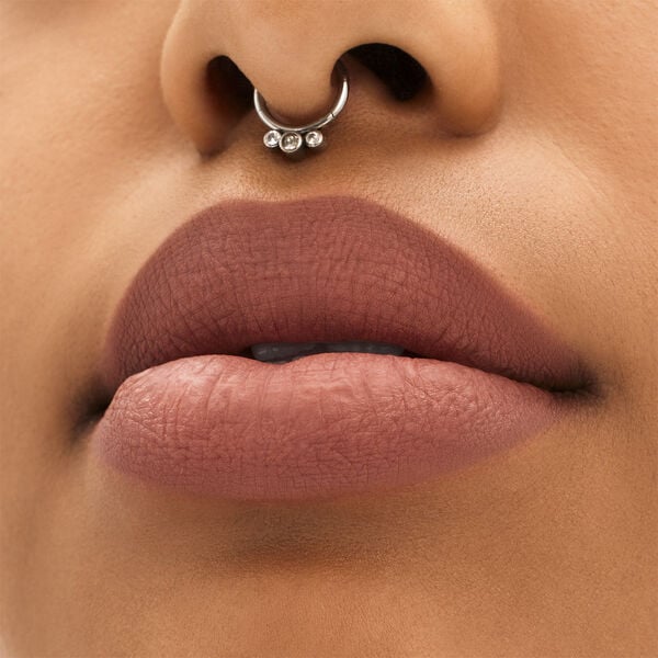 Locked Kiss 24HR Lipstick