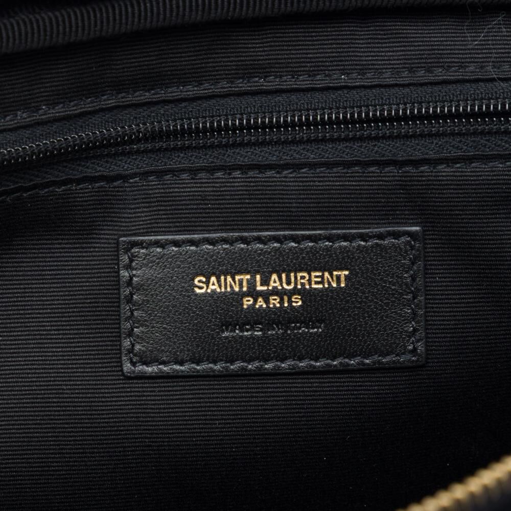 Yves Saint Laurent Pouch