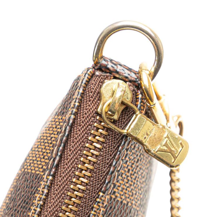 Louis Vuitton Pochette Accessoires