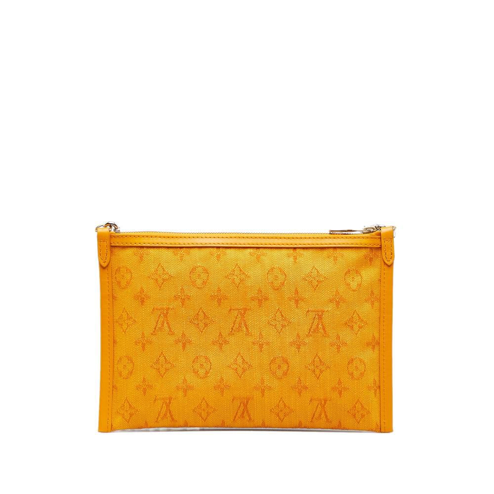 Louis Vuitton Messenger