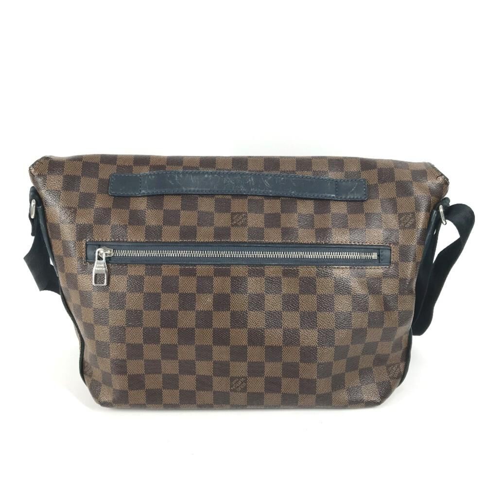 Louis Vuitton Messenger