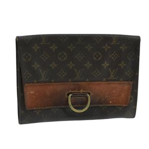 Louis Vuitton Clutch