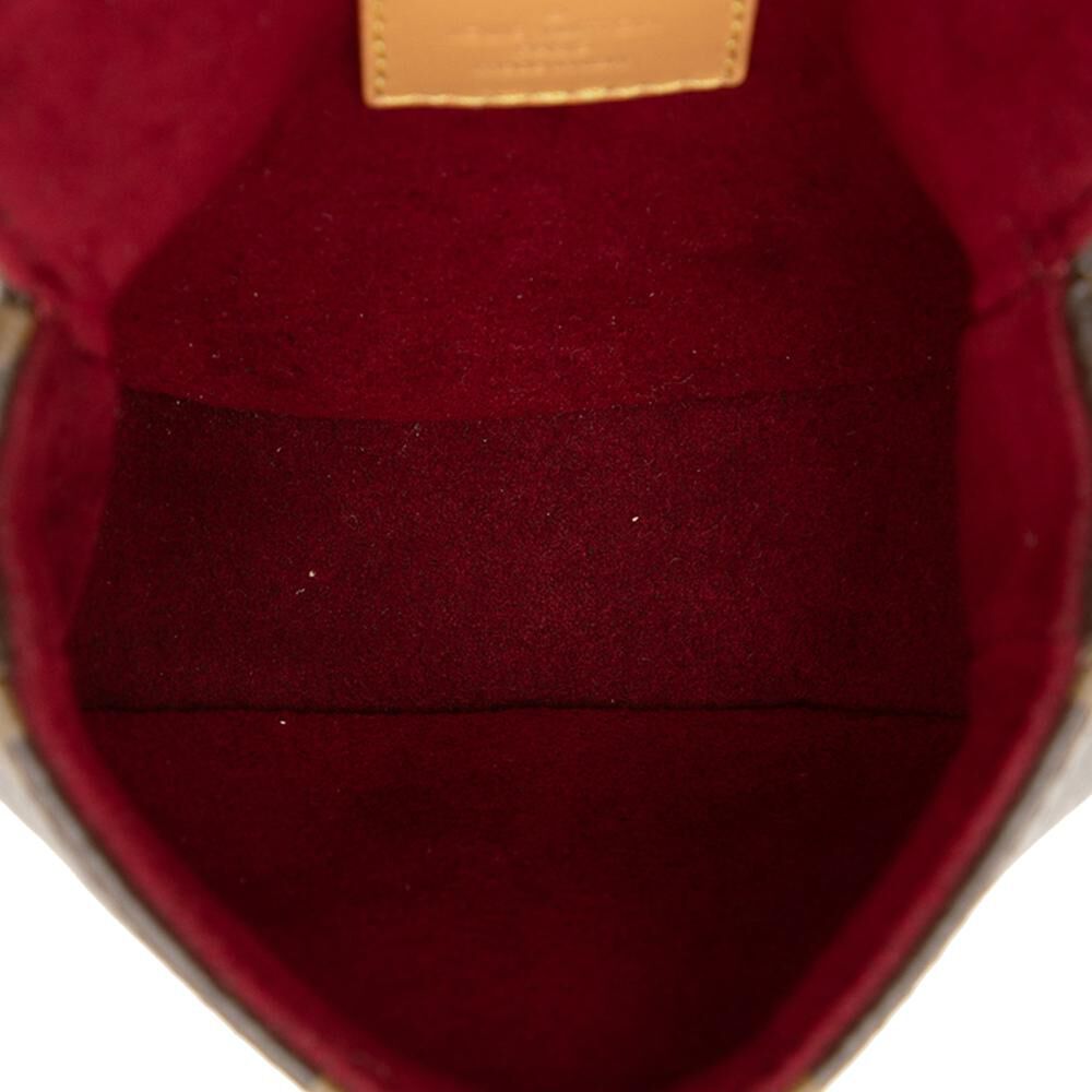 Louis Vuitton Chantilly