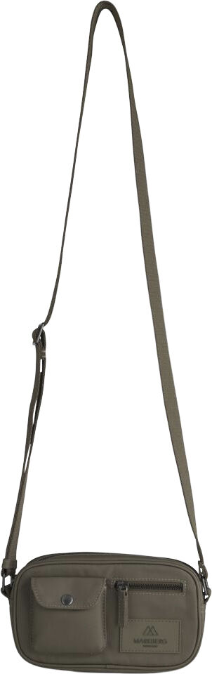 DarlaMBG S Cross. , Monochrome