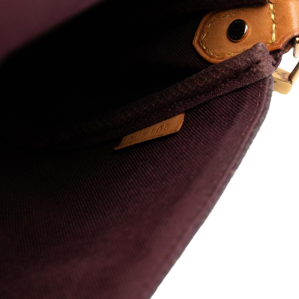 Louis Vuitton Favorite