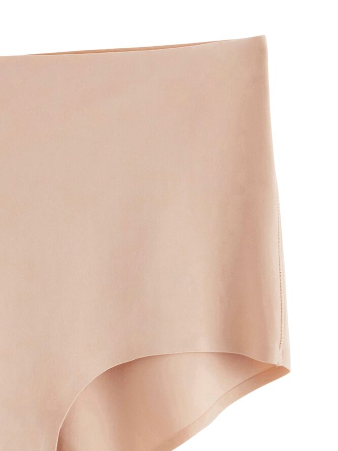 Invisible trosor med normal midja