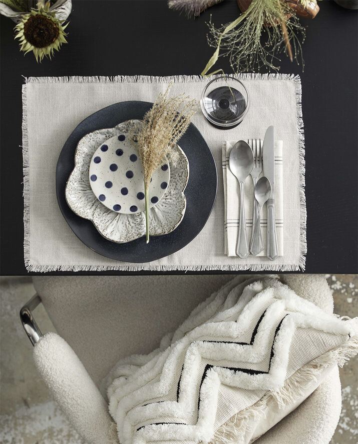 GRAINY saucer/cake plate, sand/dark blue