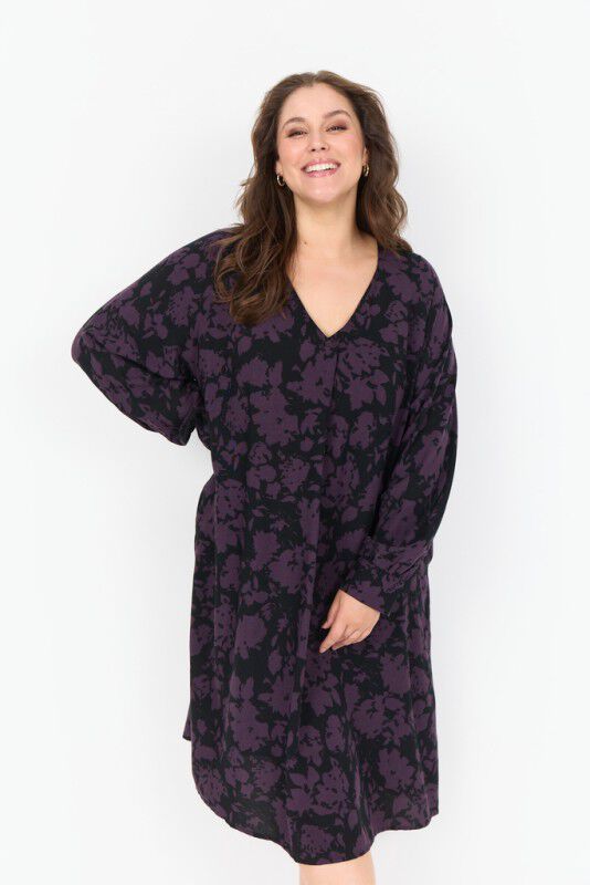 Curvy WA-SAPHINA 3 Kjole Lilla