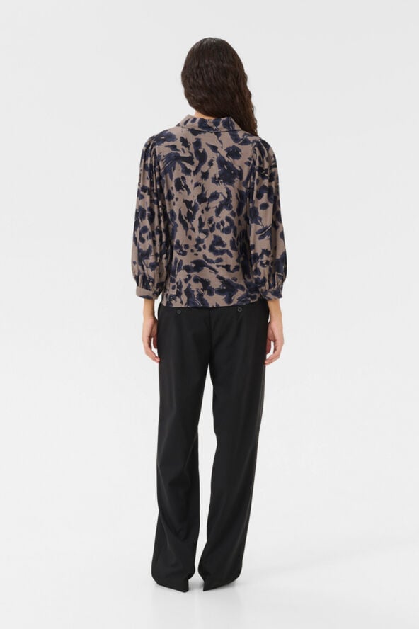 KBAshley Frosty Blouse