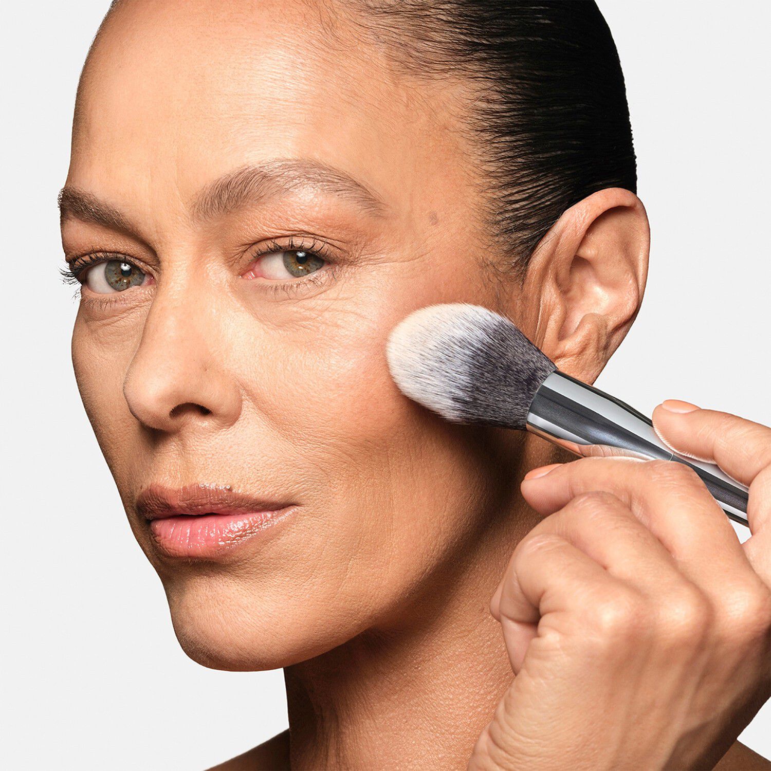 Powder Brush - Vinklad puderborste