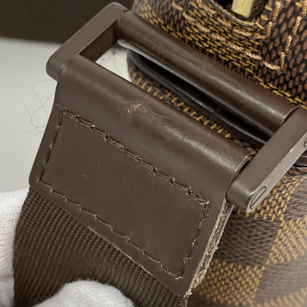 Louis Vuitton Shoulder Bags