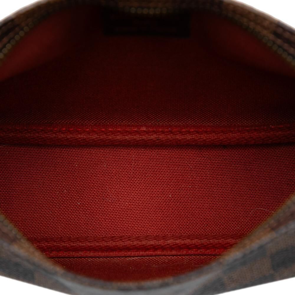 Louis Vuitton Trousse Makeup