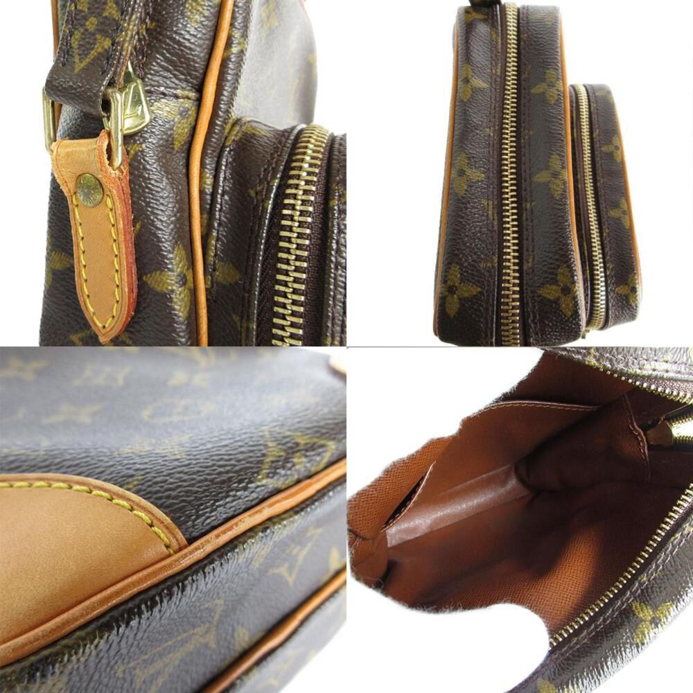 Louis Vuitton Shoulder Bags