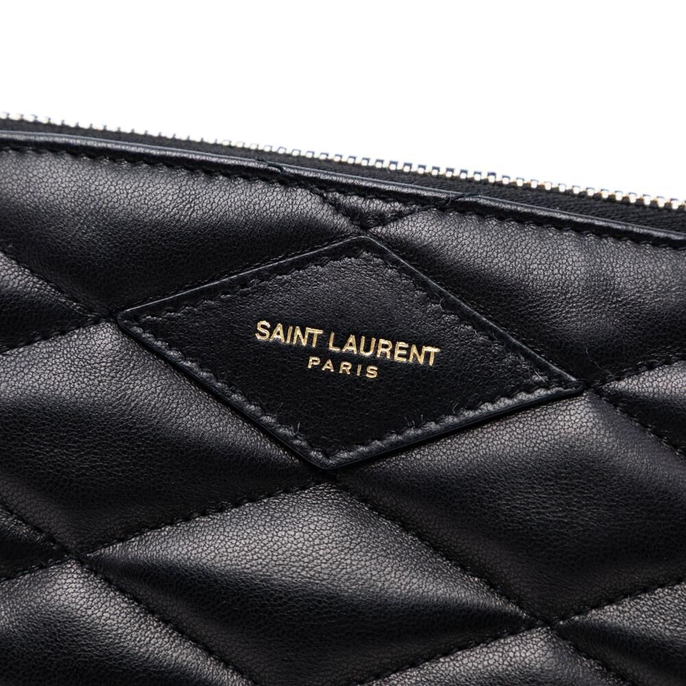 Yves Saint Laurent Shoulder Bag