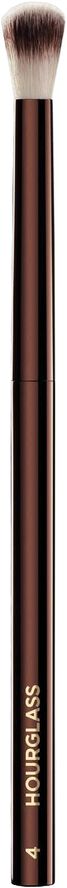 Brush No 4 - Crease