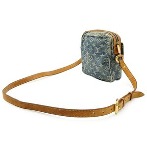 Louis Vuitton Shoulder Bags