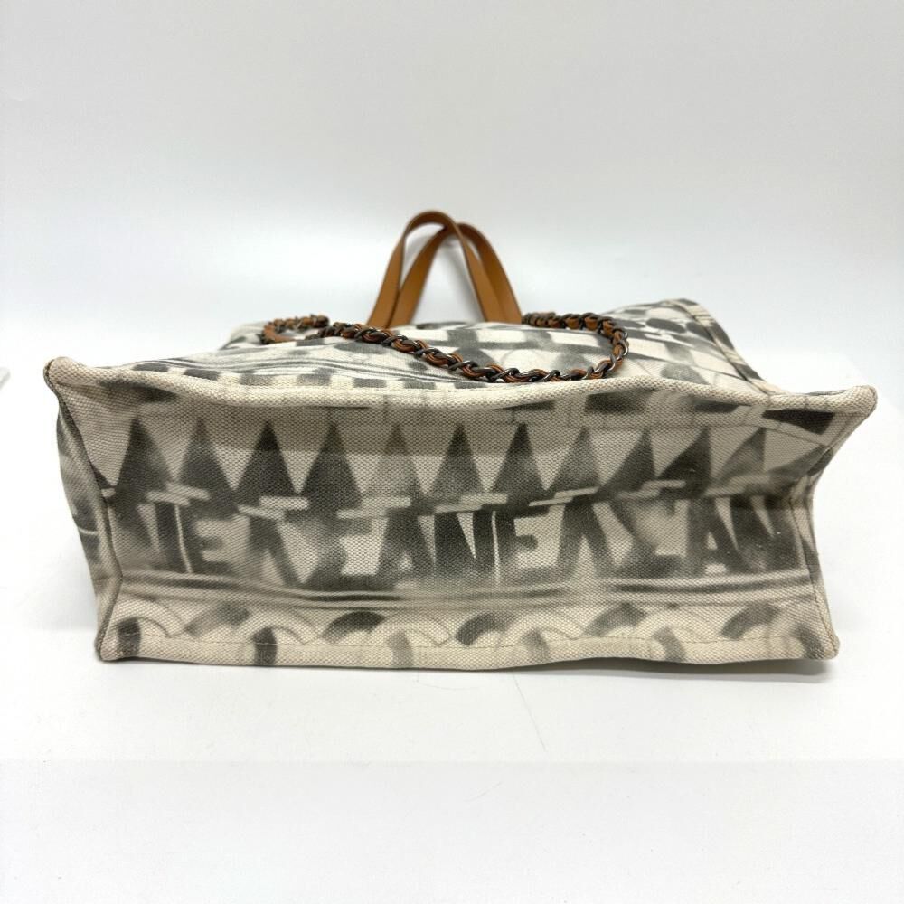 Chanel Tote