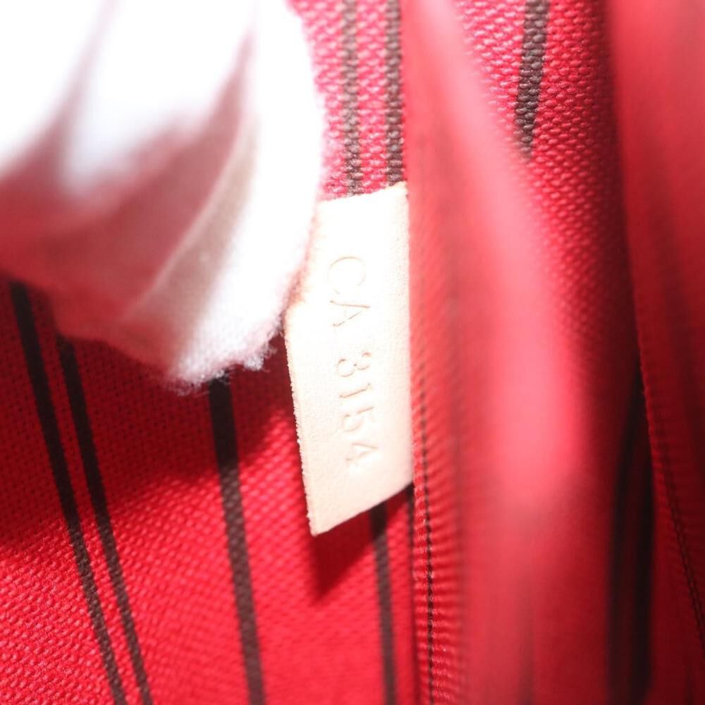 Louis Vuitton Neverfull