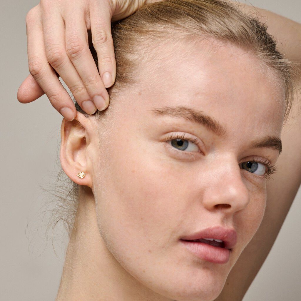 Studs, Small Sunshine