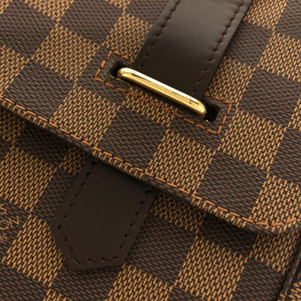 Louis Vuitton Broadway