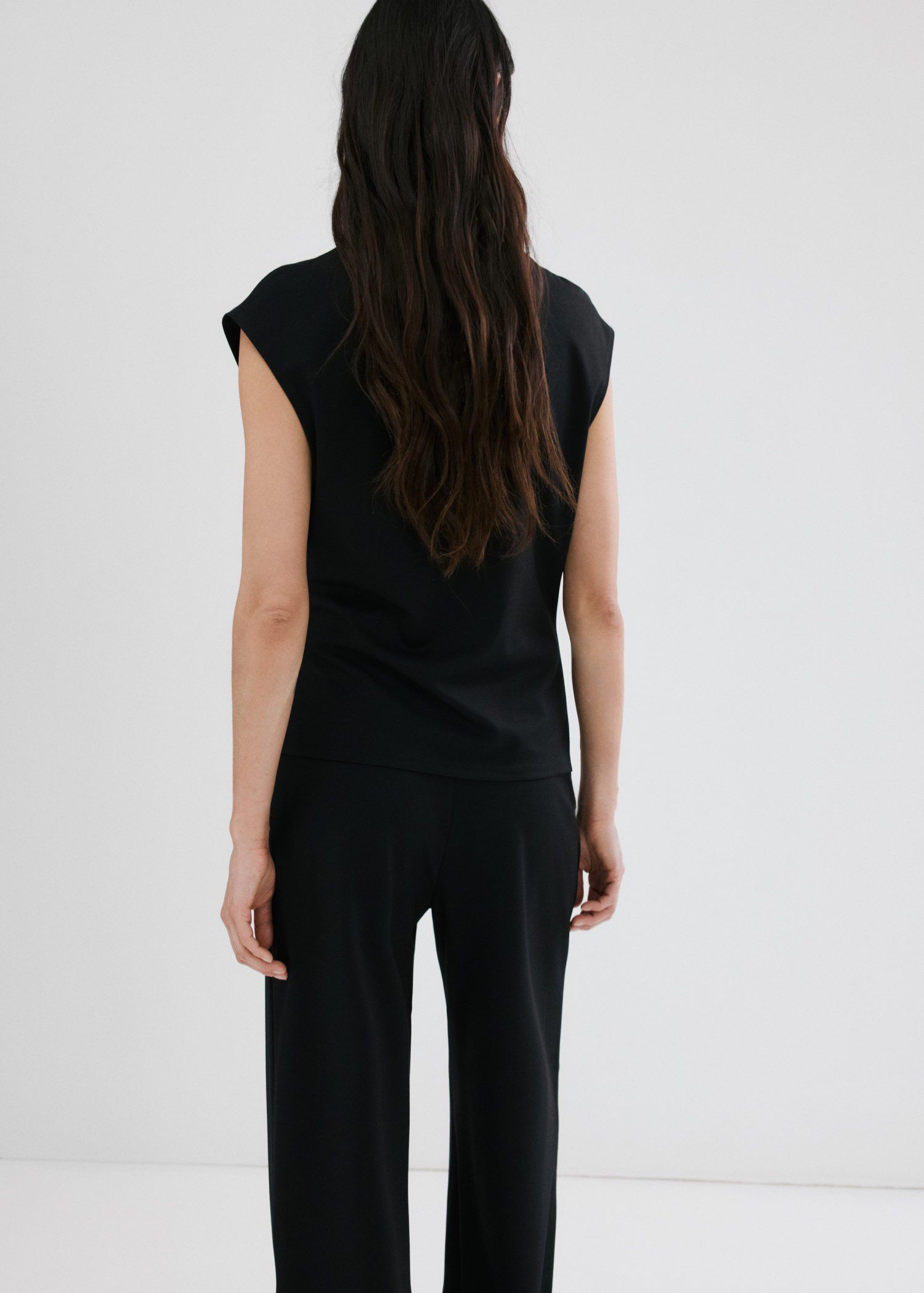 T-shirt with gathered details